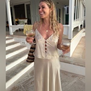 Doen matching Elowen skirt and Elise top set, mother of pearl, medium